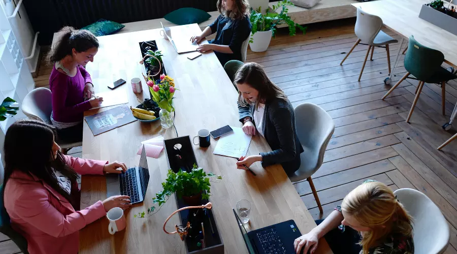  &copy;&nbsp;Фото CoWomen с сайта Unsplash.com