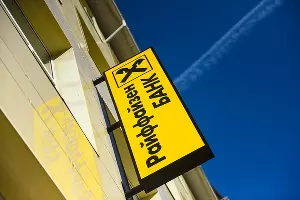 Райффайзенбанк &copy;&nbsp;Фото Елены Синеок, Юга.ру